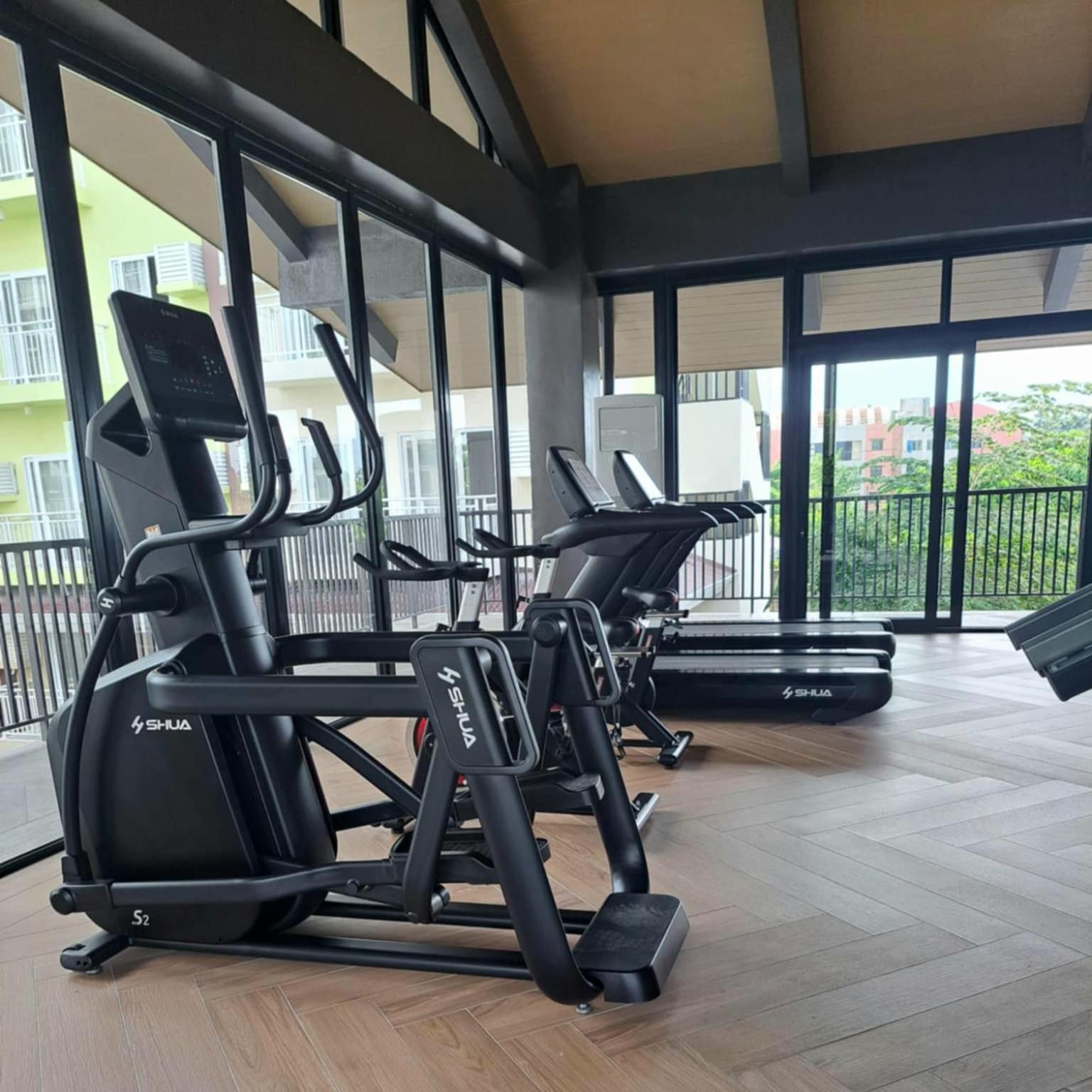 Cozy Condo Unit 5Mins From Mactan Cebu Int'L Airport With Netflix Lapu-Lapu City Buitenkant foto